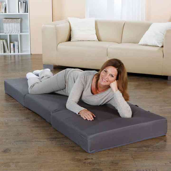 Colchão portátil de espuma viscoelástica dobrável tripla